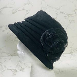 Isabel Recanati Hat with Rose Detail